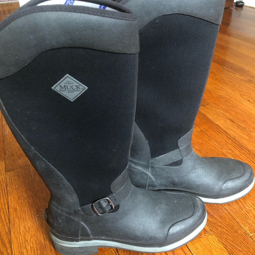 Muck Boots Women’s Reign Tall Boot